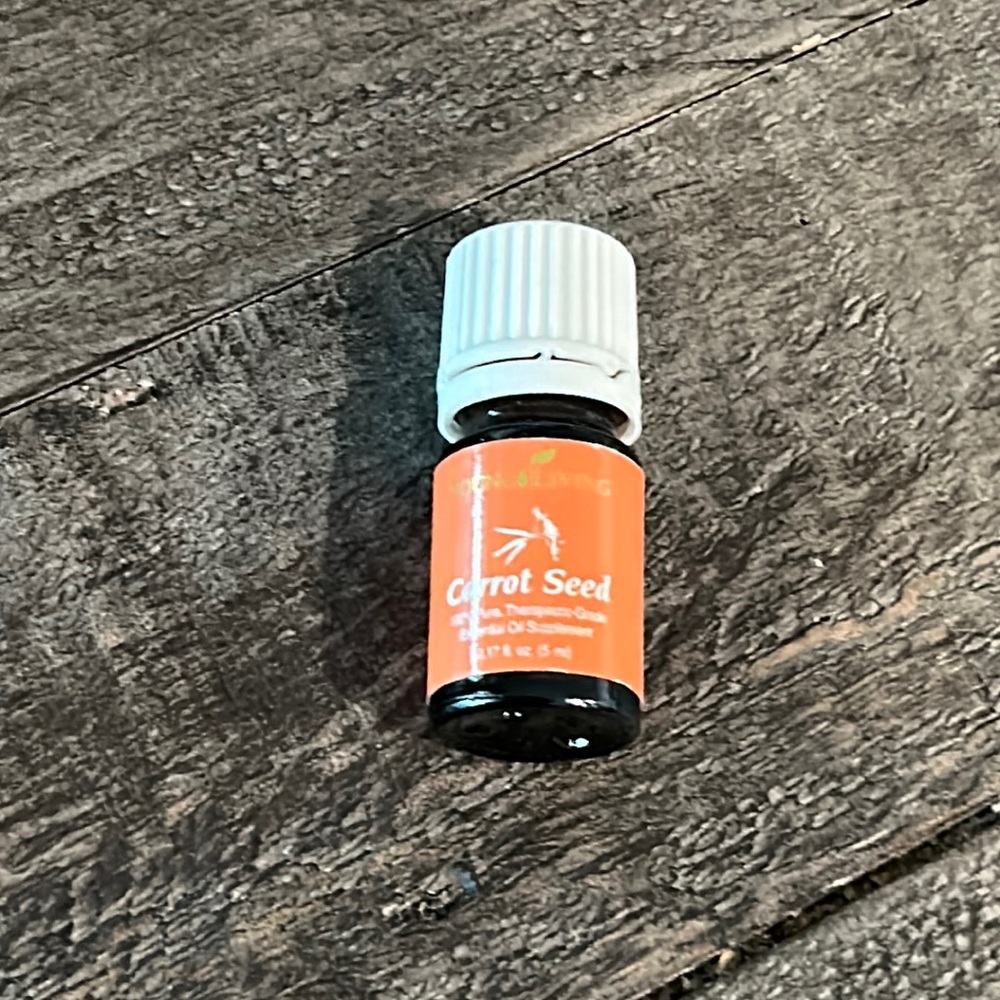 Young Living Carrot Seed 5 ml NWT